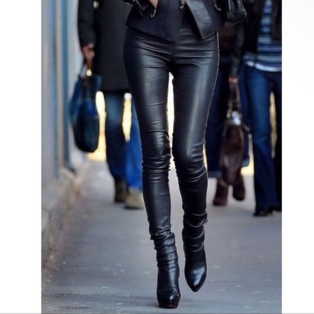 Zara high rise faux leather leggings size small